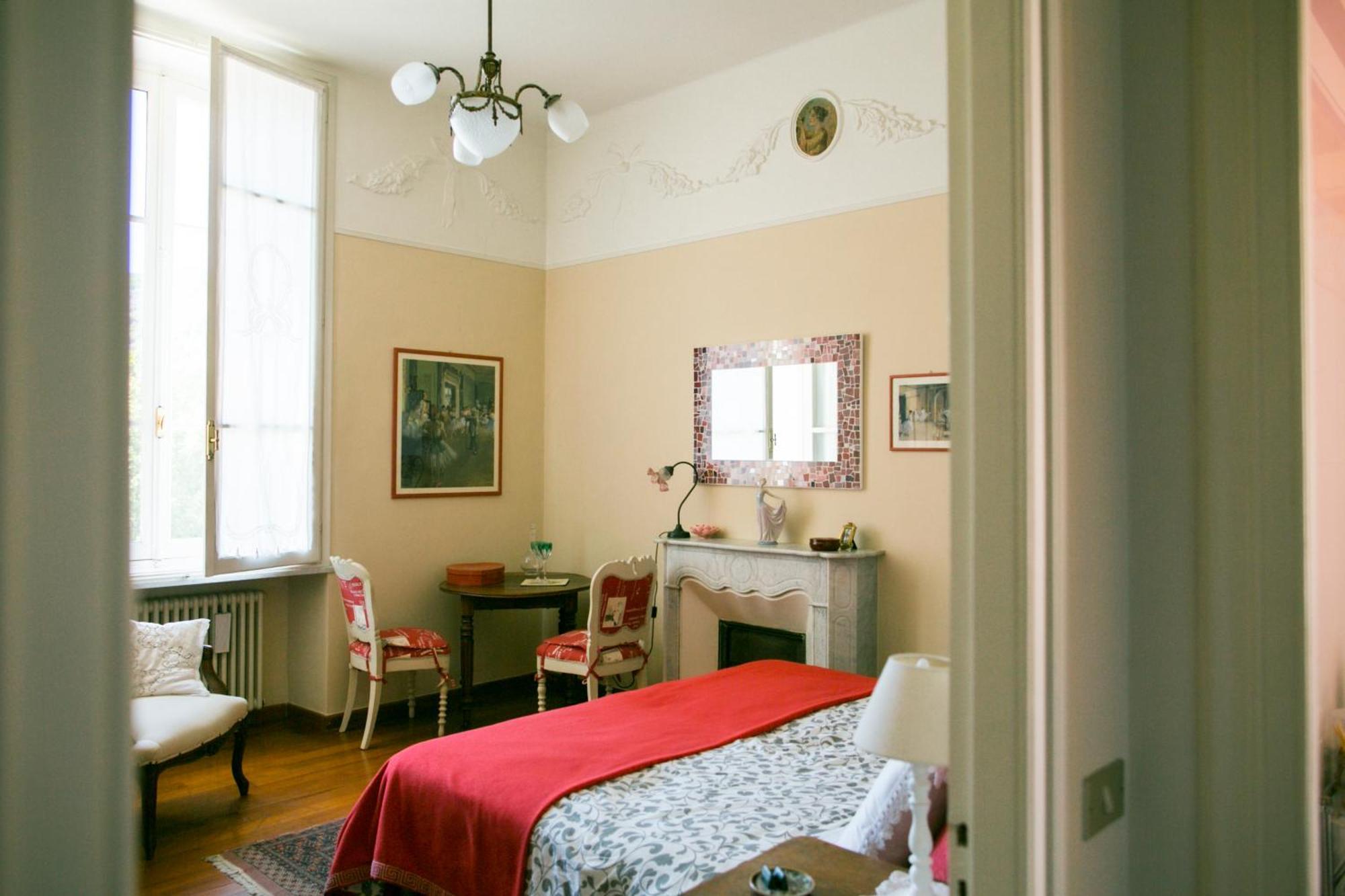 B&B Agapantus In Una Villa Dell'800 โดลเชอักกวา ภายนอก รูปภาพ